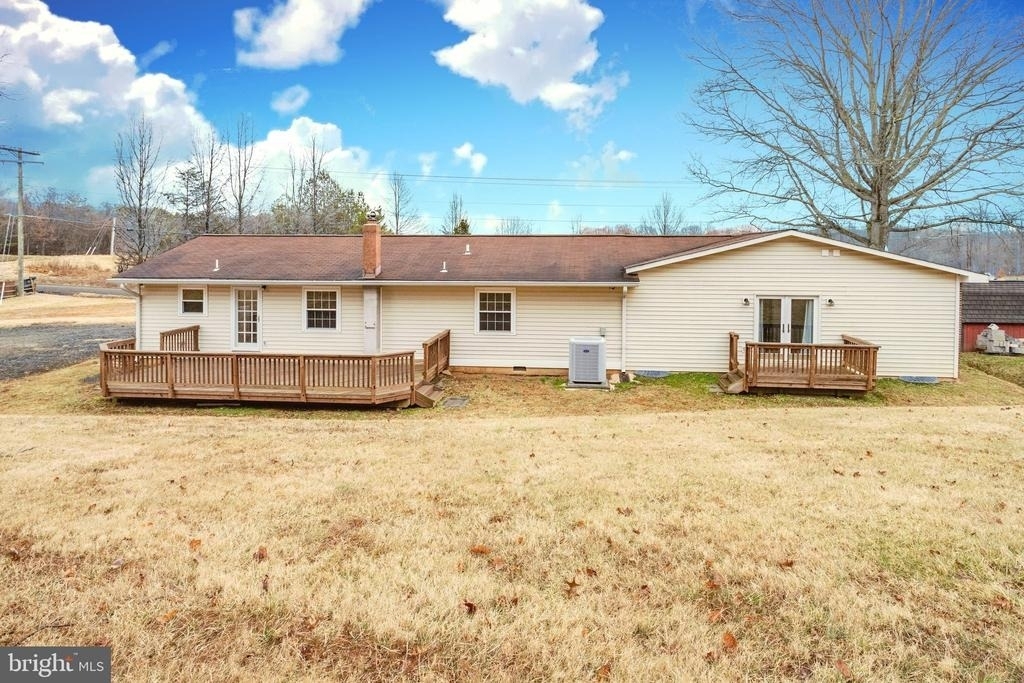 9552 Birmingham Drive - Photo 2