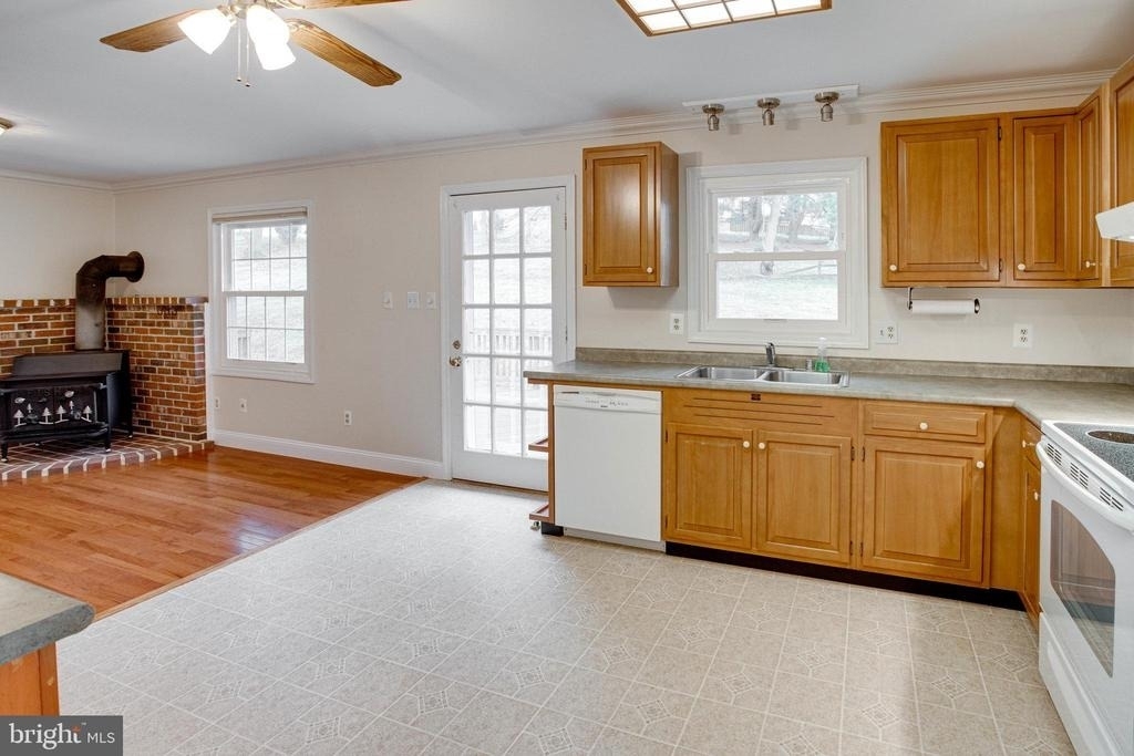 9552 Birmingham Drive - Photo 14