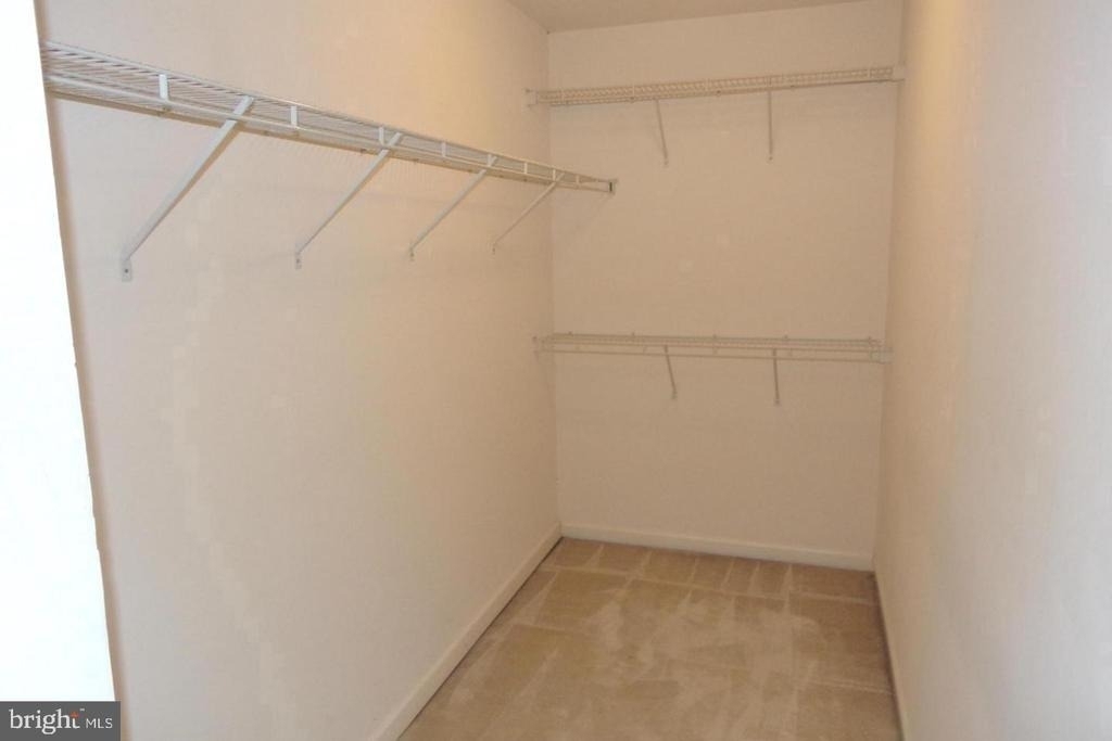 16606 Barge Circle - Photo 5