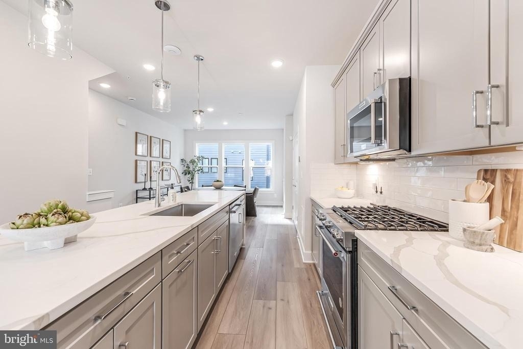 12742 Verdant Way - Photo 19