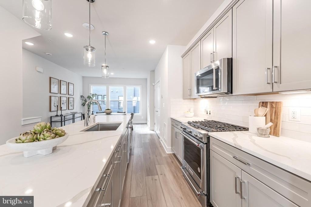 12742 Verdant Way - Photo 18