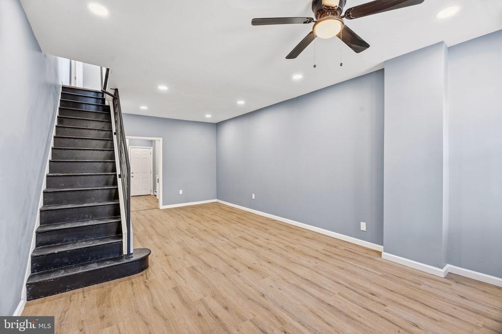 2224 E Clearfield Street - Photo 2