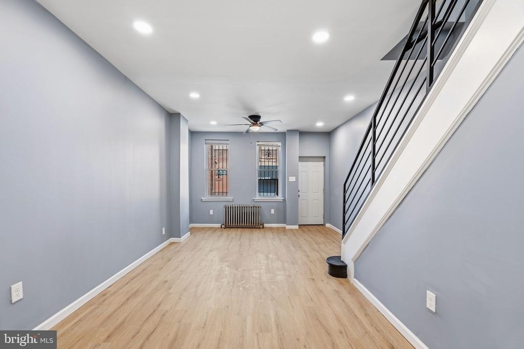 2224 E Clearfield Street - Photo 4