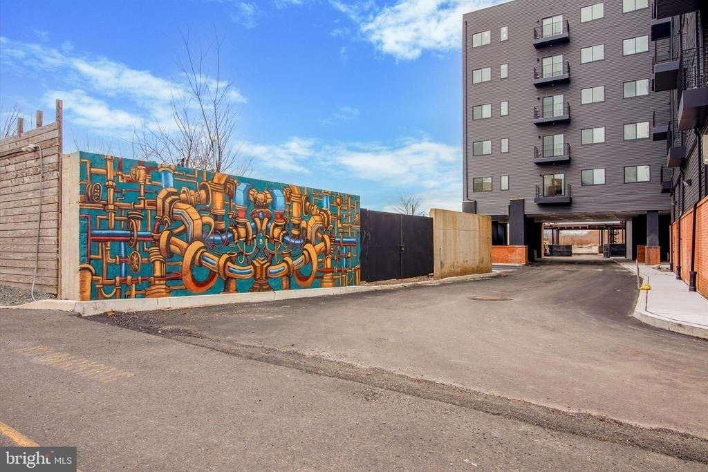 2143 E Lehigh Avenue - Photo 46