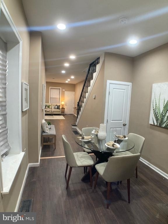 2060 E Orleans Street - Photo 16