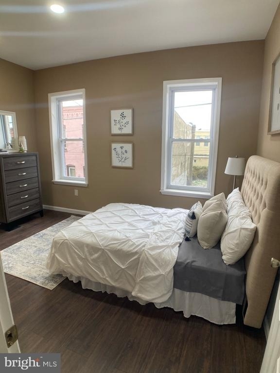 2060 E Orleans Street - Photo 29