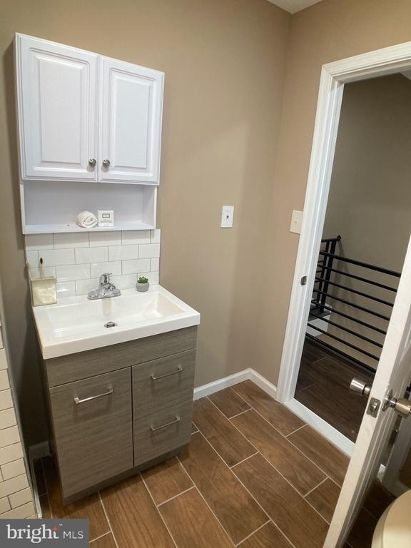 2060 E Orleans Street - Photo 24