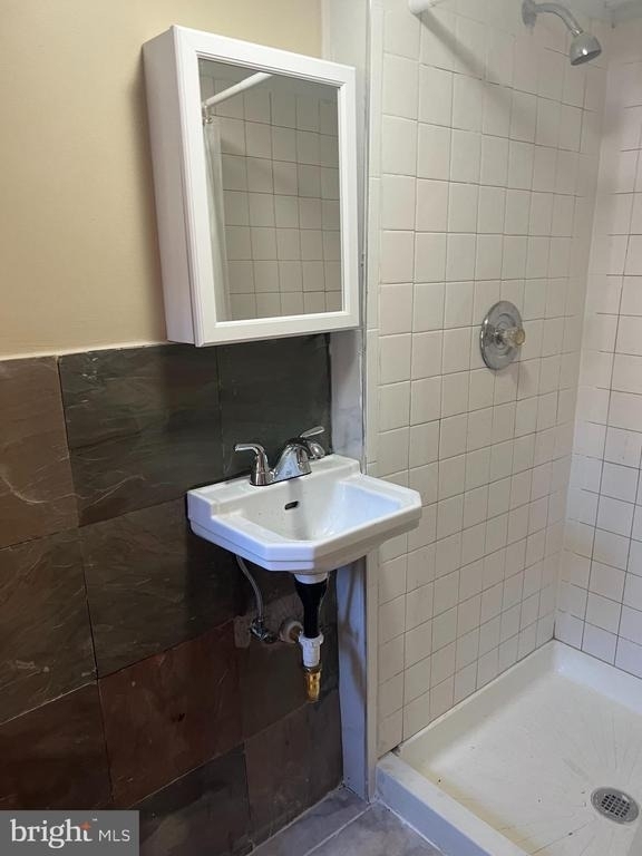 3340 Cottman Avenue - Photo 6