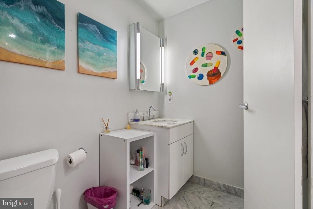 219 S 18th Street - Photo 16