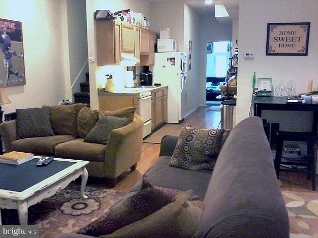 1531 Poplar Street - Photo 3