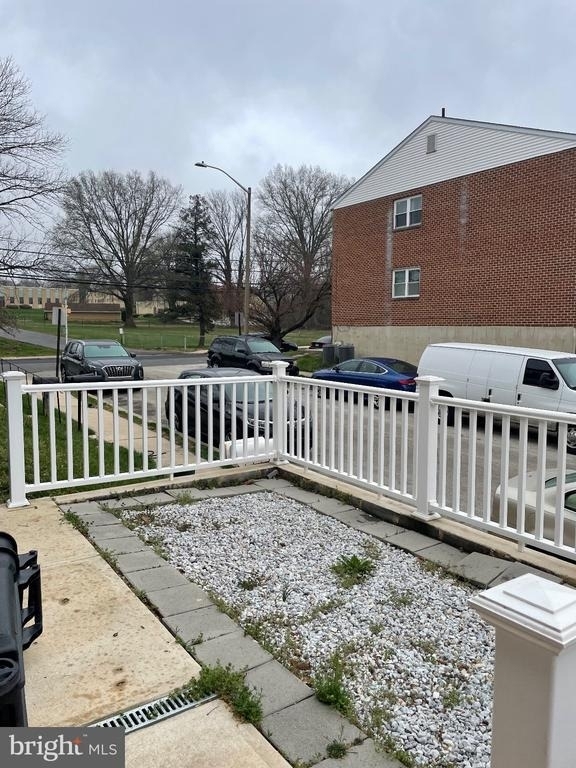 304 Christopher Place - Photo 1
