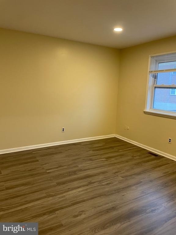 304 Christopher Place - Photo 9