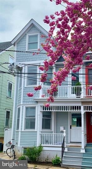 28 Bank Street - Photo 0