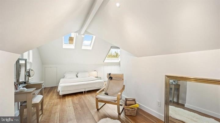 28 Bank Street - Photo 13