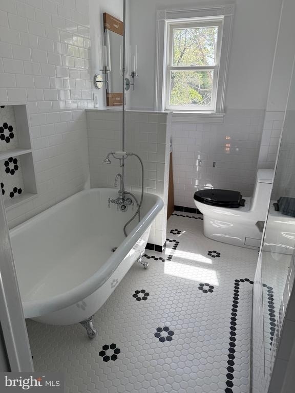 28 Bank Street - Photo 11