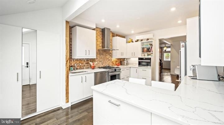 28 Bank Street - Photo 8