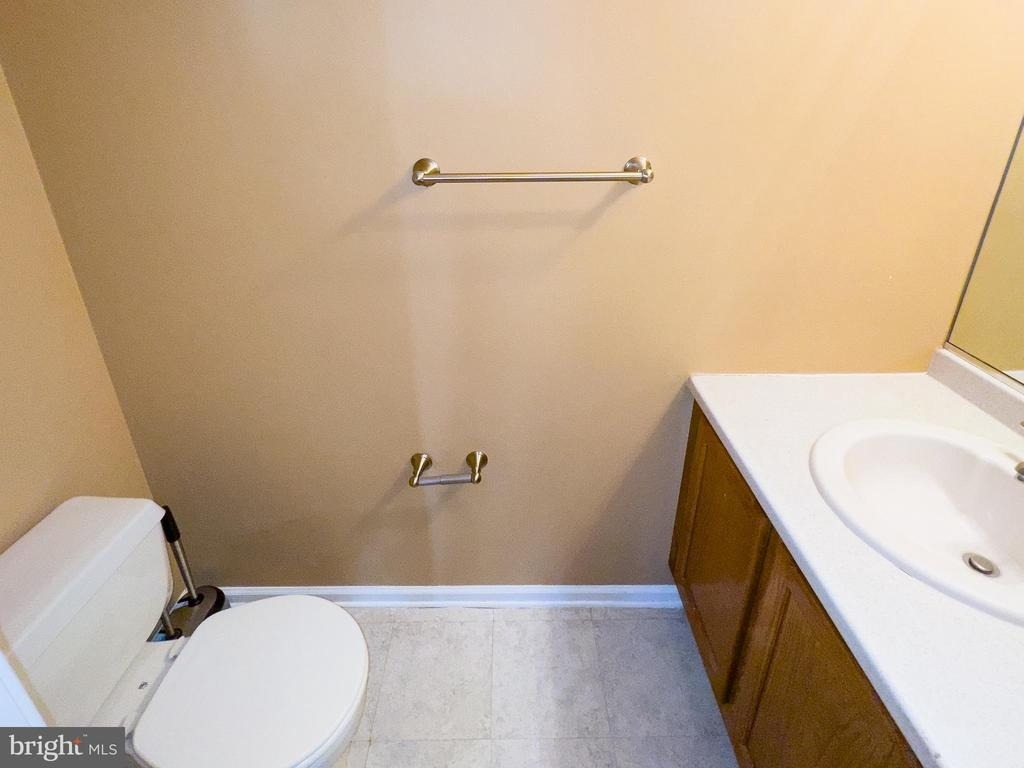 806 Wharton Road - Photo 11