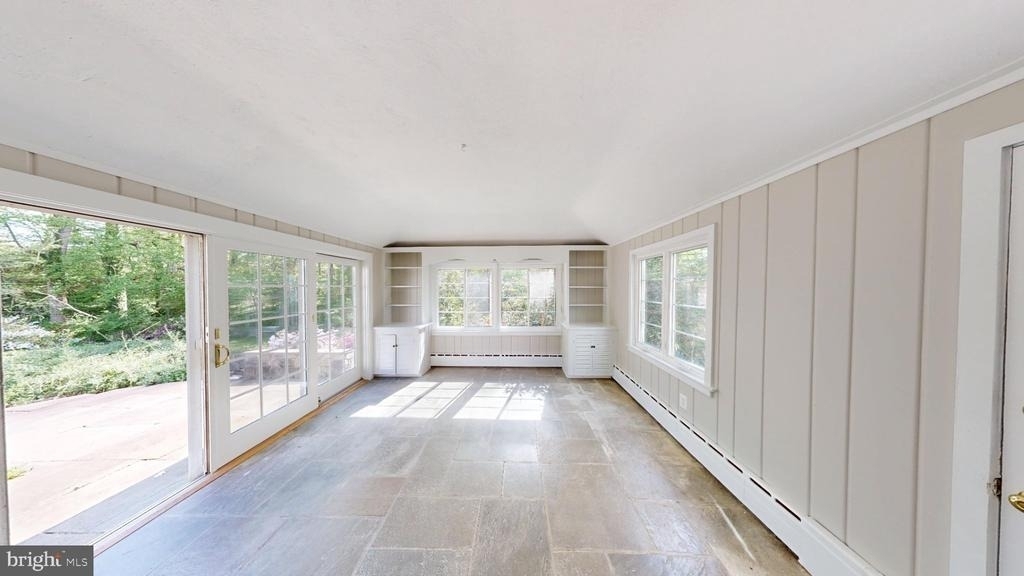7309 River Road - Photo 14