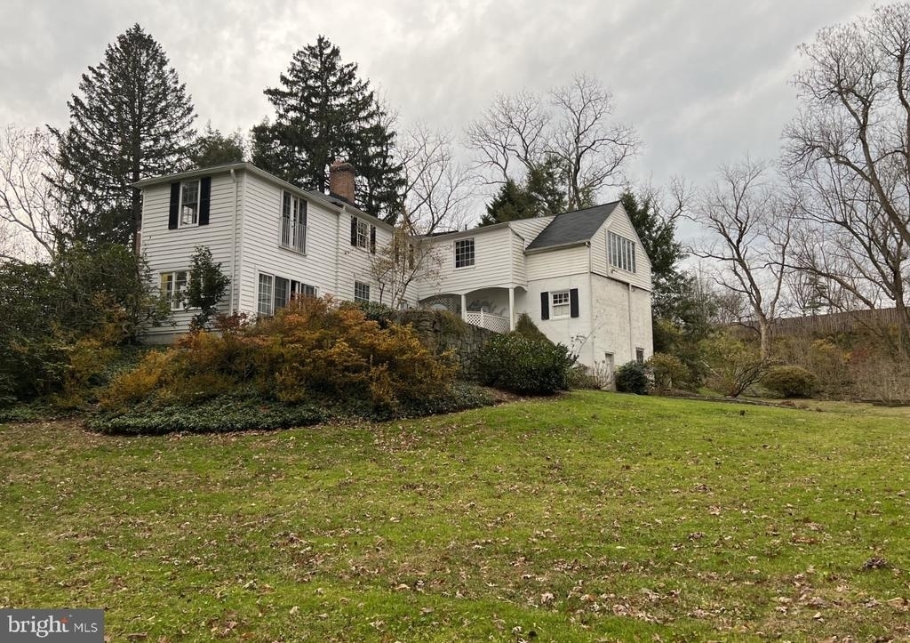7309 River Road - Photo 2