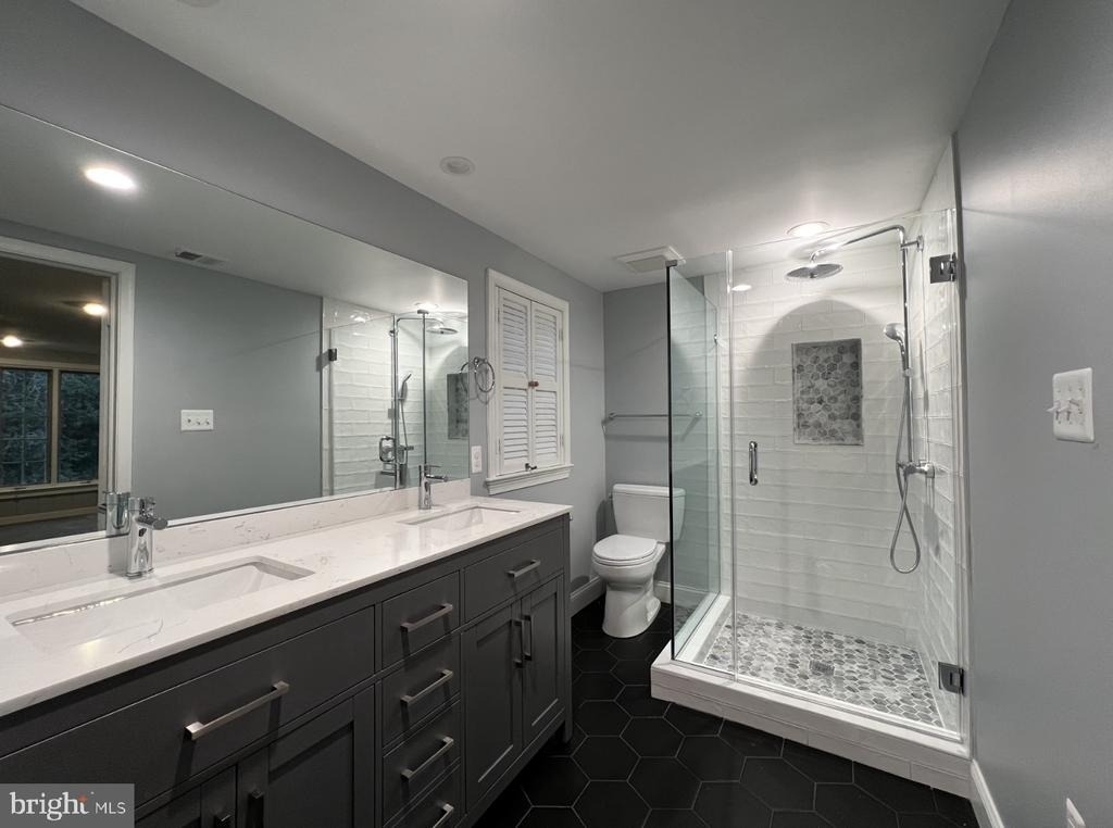7309 River Road - Photo 1