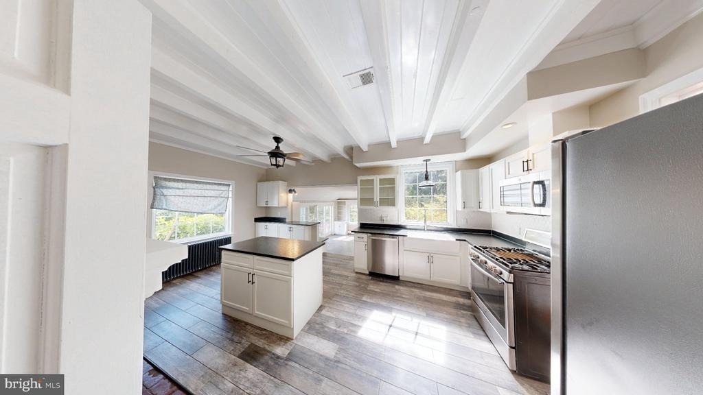 7309 River Road - Photo 5