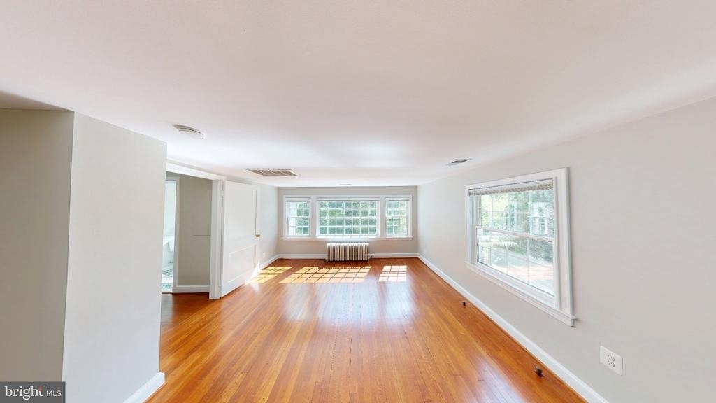 7309 River Road - Photo 17