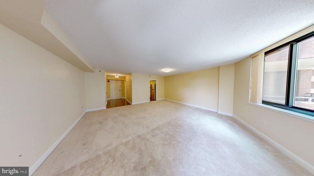 4550 N Park Avenue - Photo 10