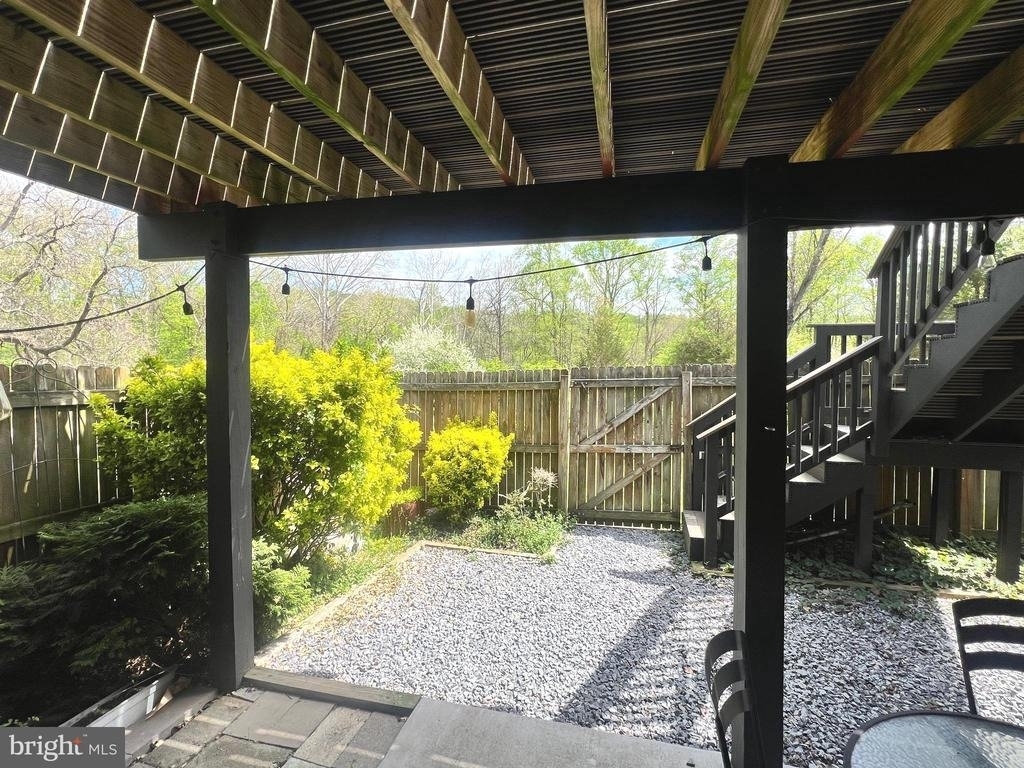 516 Meadow Hall Drive - Photo 24