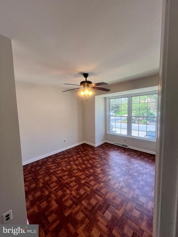 516 Meadow Hall Drive - Photo 11