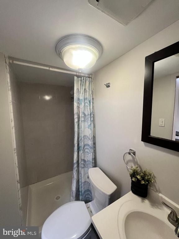 516 Meadow Hall Drive - Photo 16