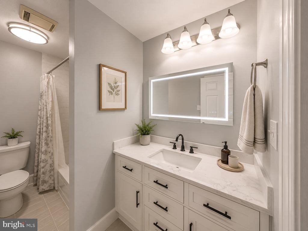 18428 Point Seneca Place - Photo 10