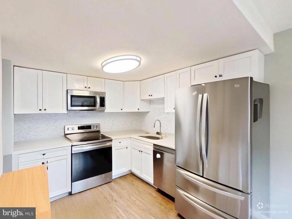 18428 Point Seneca Place - Photo 23
