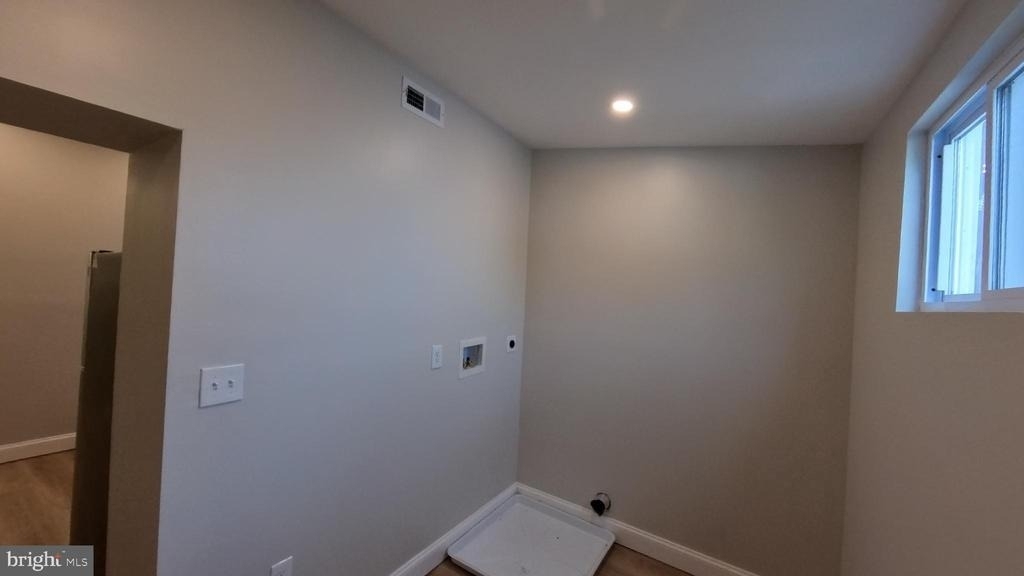 4646 York Road - Photo 10