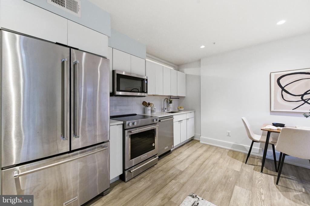 1465 Harvard Street Nw - Photo 5