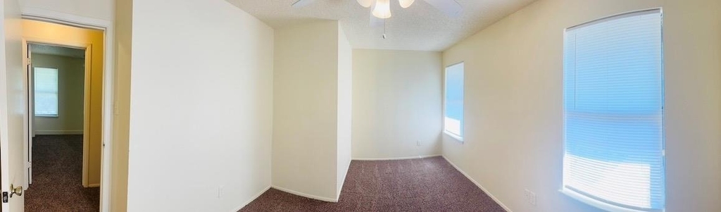 1206 Tartan Ln - Photo 21