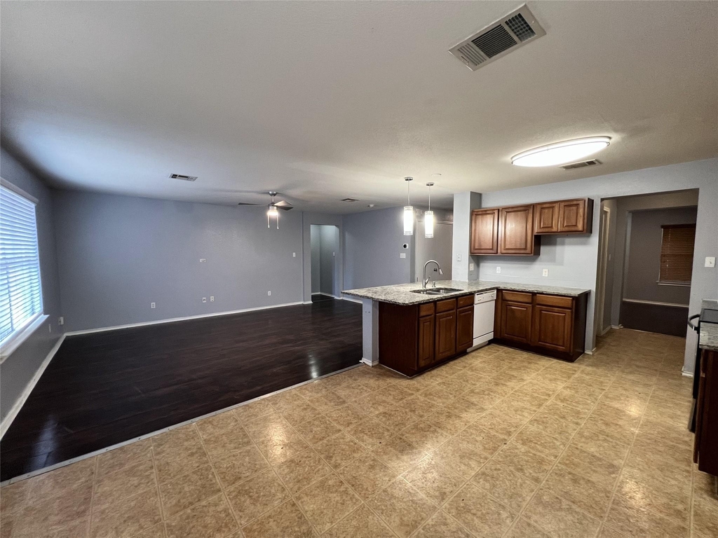 13501 Marie Ln - Photo 3