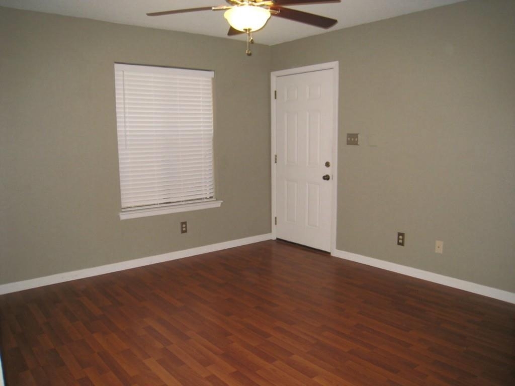2500 Burleson Rd - Photo 3