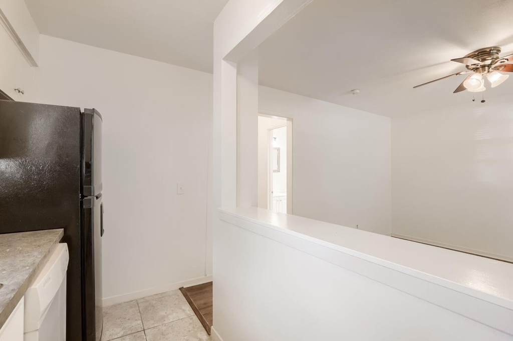 3119 Tom Green St - Photo 9
