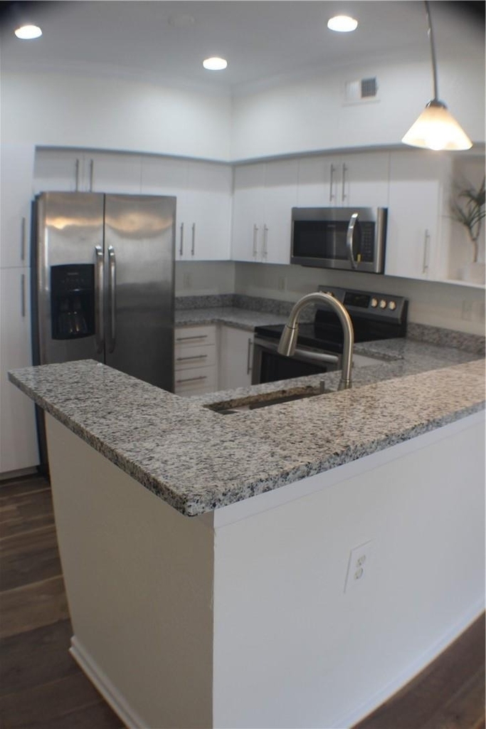 11203 Ranch Road 2222 - Photo 8