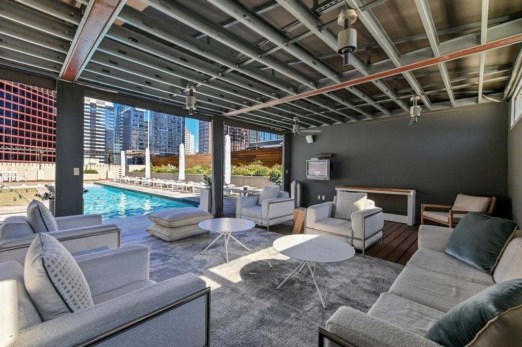 210 Lavaca St - Photo 30