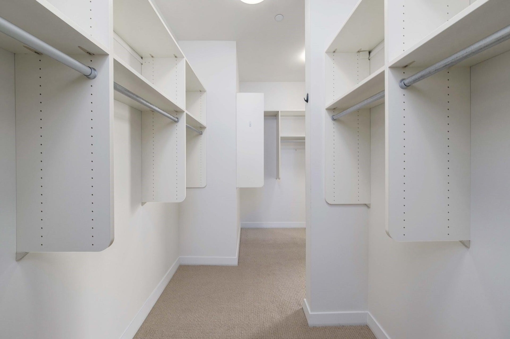 210 Lavaca St - Photo 15