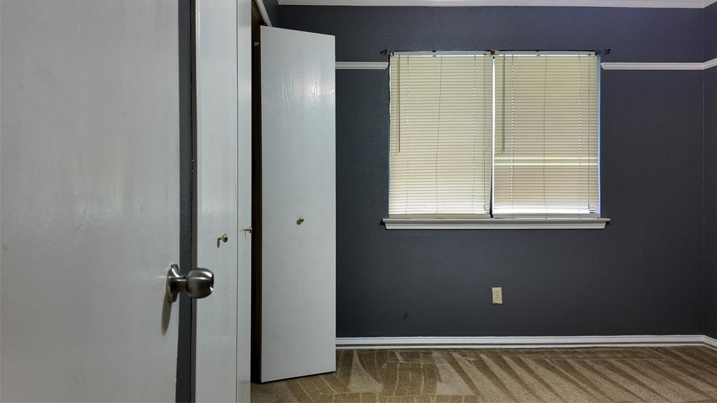 12331 Yarmont Way - Photo 17