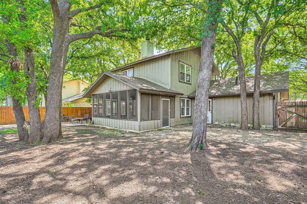 1712 Hermitage Dr - Photo 10