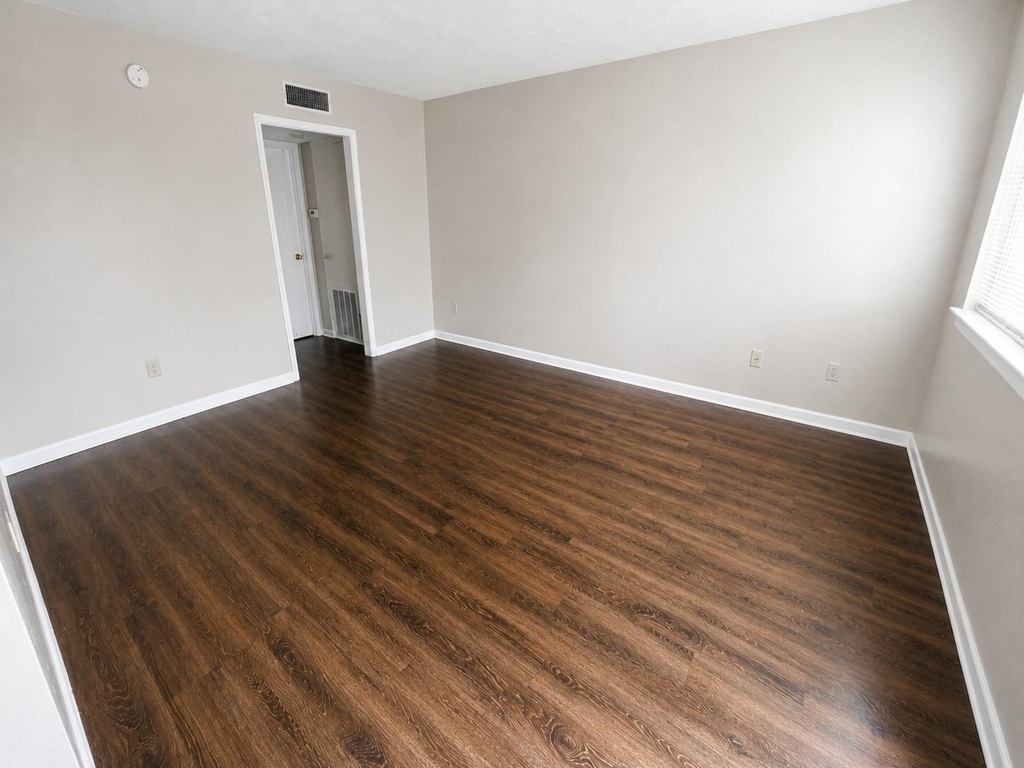 3106 Duval St - Photo 6