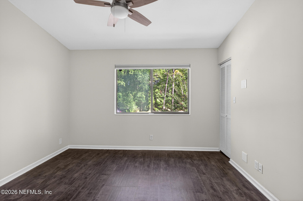 7701 Baymeadows Circle W - Photo 23