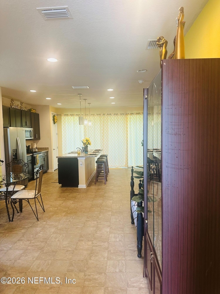 12573 Green Meadow Drive - Photo 9