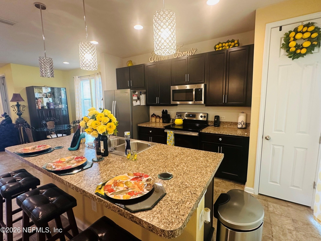 12573 Green Meadow Drive - Photo 17