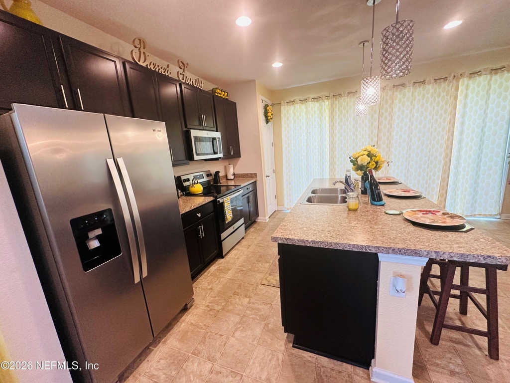 12573 Green Meadow Drive - Photo 16