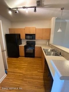 8290 Gate Parkway W - Photo 4