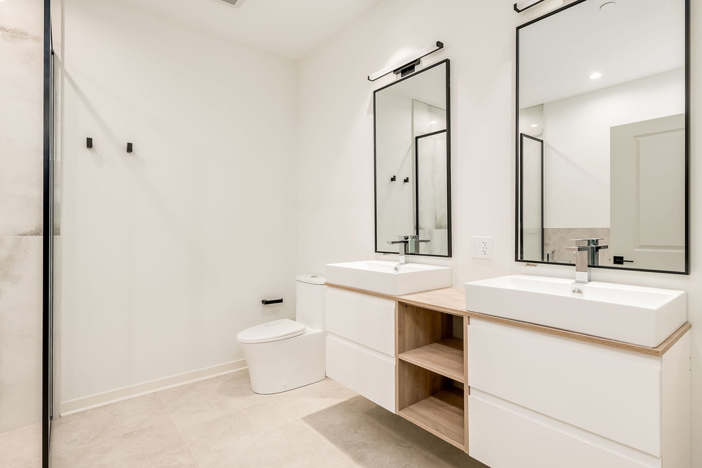 8033 W Belmont Avenue - Photo 12